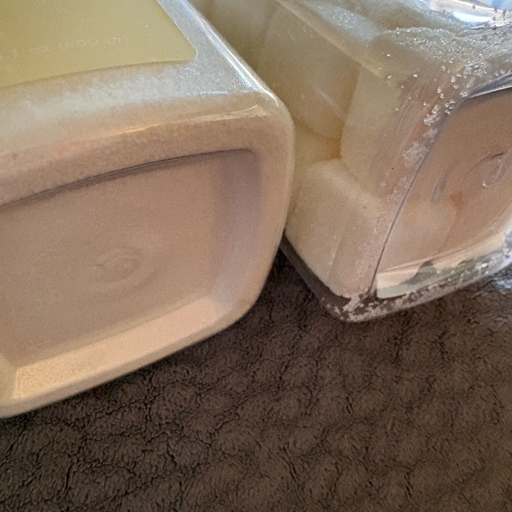 Joon x Moon Coconut Bath Fizz and Sugar Scrub Set - Picture 4 of 8